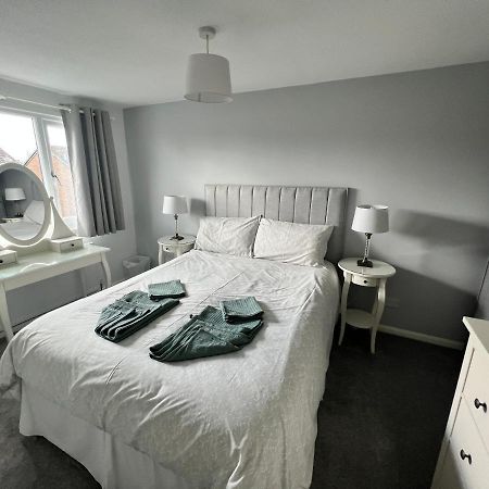 Very Comfy 3 Bed Town House Ashton-under-Lyne Exteriér fotografie