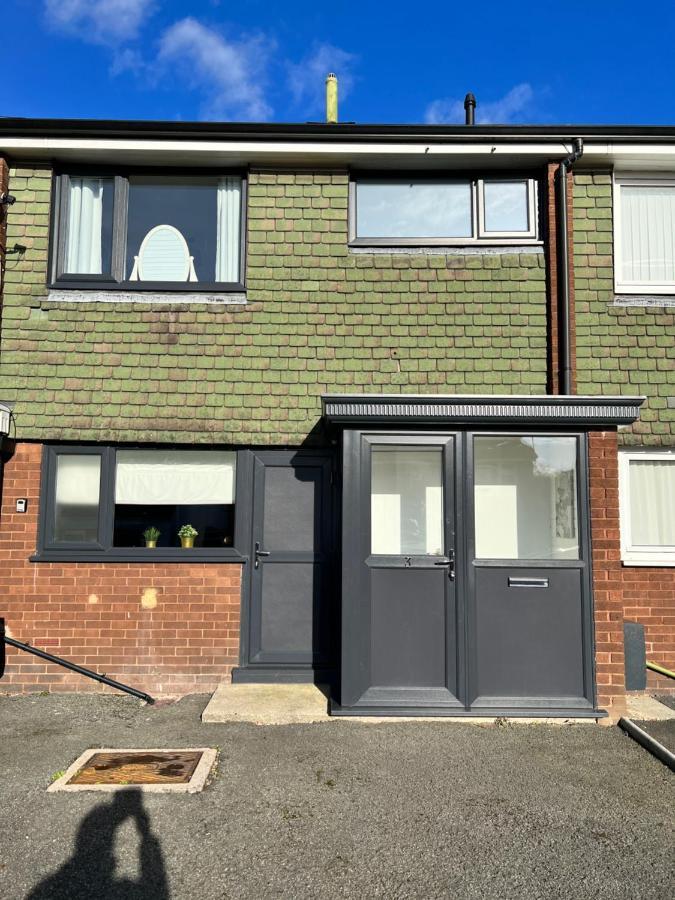Very Comfy 3 Bed Town House Ashton-under-Lyne Exteriér fotografie