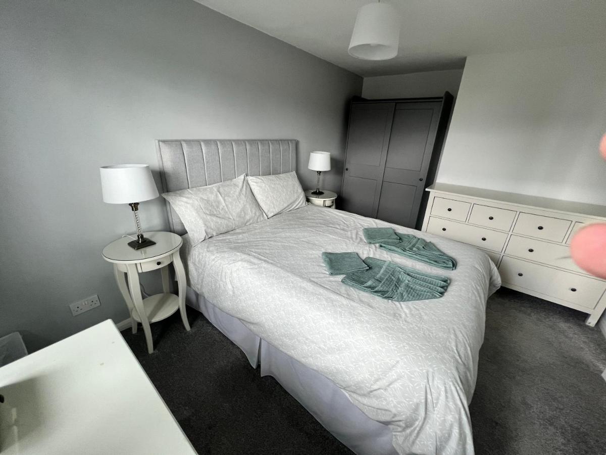 Very Comfy 3 Bed Town House Ashton-under-Lyne Exteriér fotografie